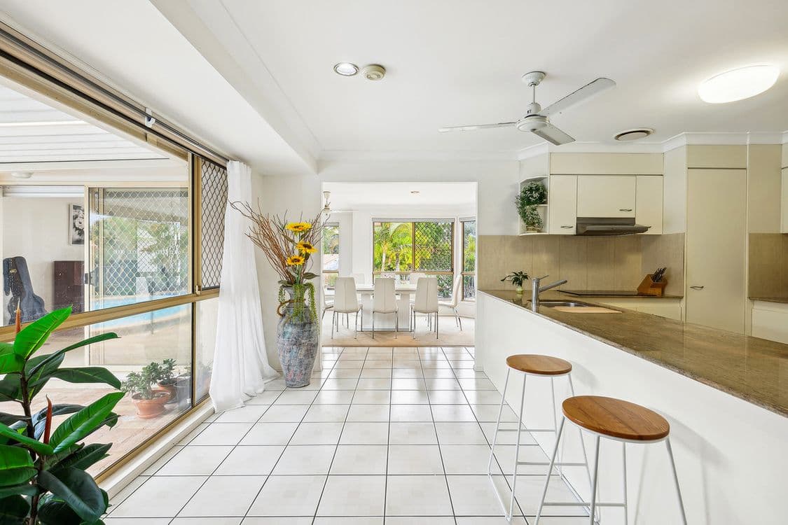 24 Killarney Avenue, Robina, QLD 4226, Robina - Thumbnail 6