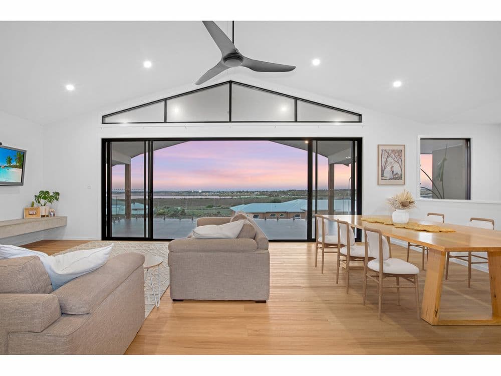 41-43 Oscar Williams Drive, STREAKY BAY, SA 5680, Streaky Bay - Thumbnail 2