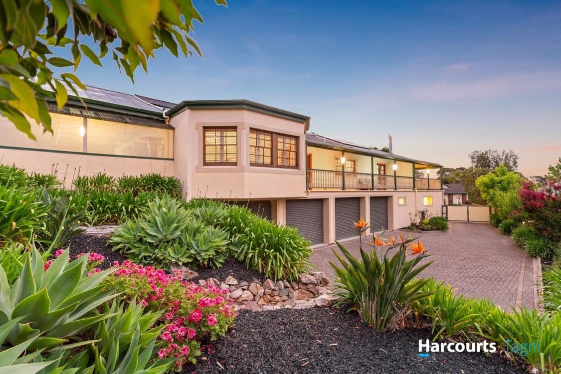 15 Goss Road, ABERFOYLE PARK, SA 5159, Aberfoyle Park - Image 1