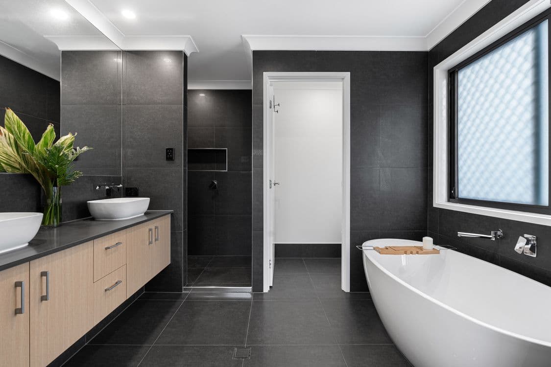 35 Thorneside Road, THORNESIDE, QLD 4158, Thorneside - Thumbnail 4