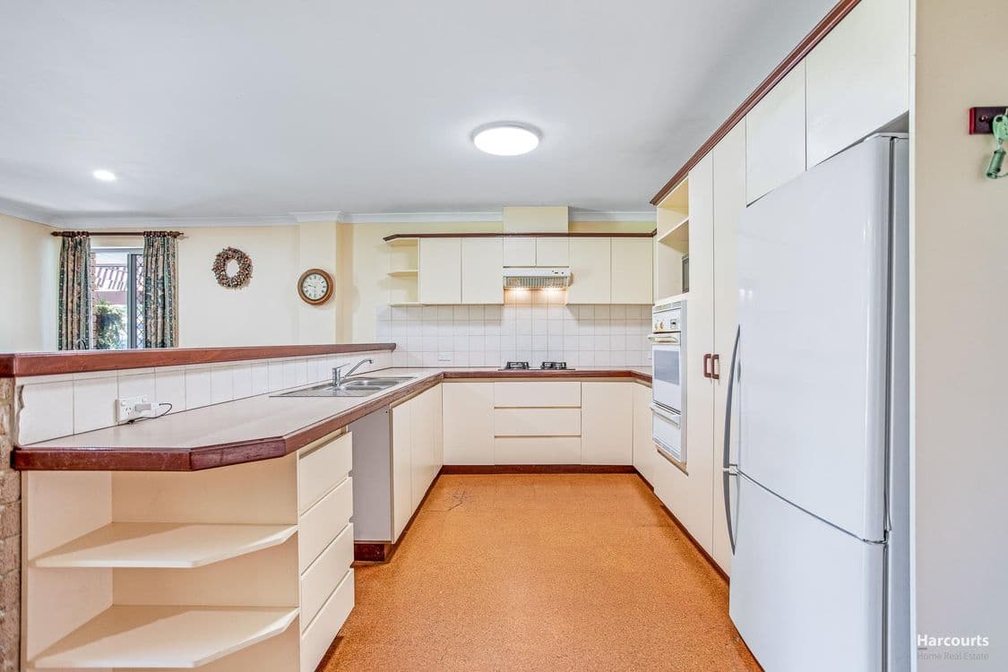 30 Harry Way, WILLETTON, WA 6155, Willetton - Thumbnail 4