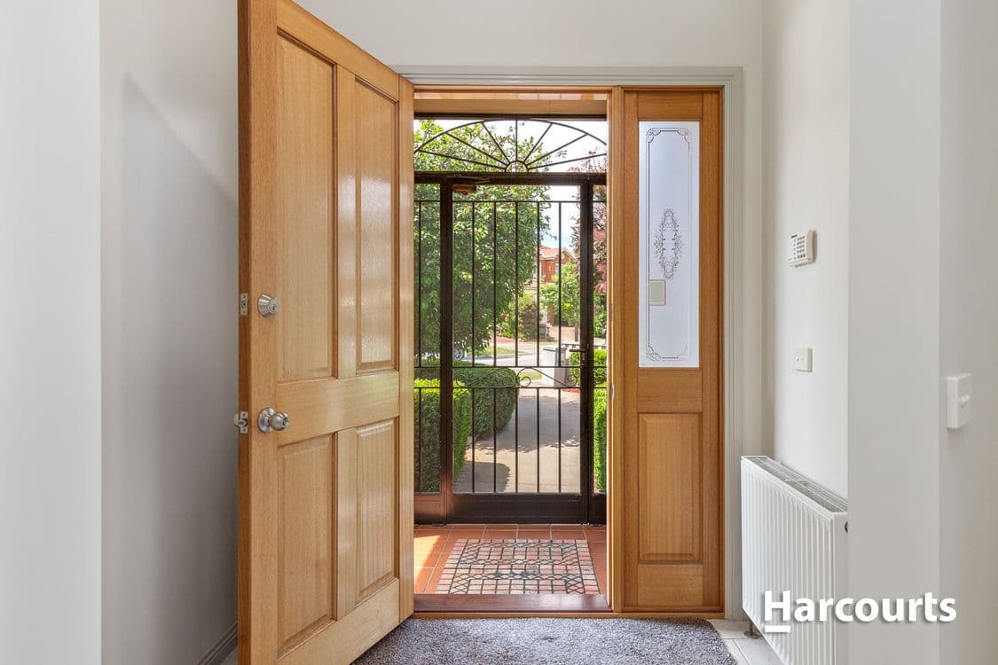 3016/19 Milparinka Way, Berwick, VIC 3806, Berwick - Thumbnail 3