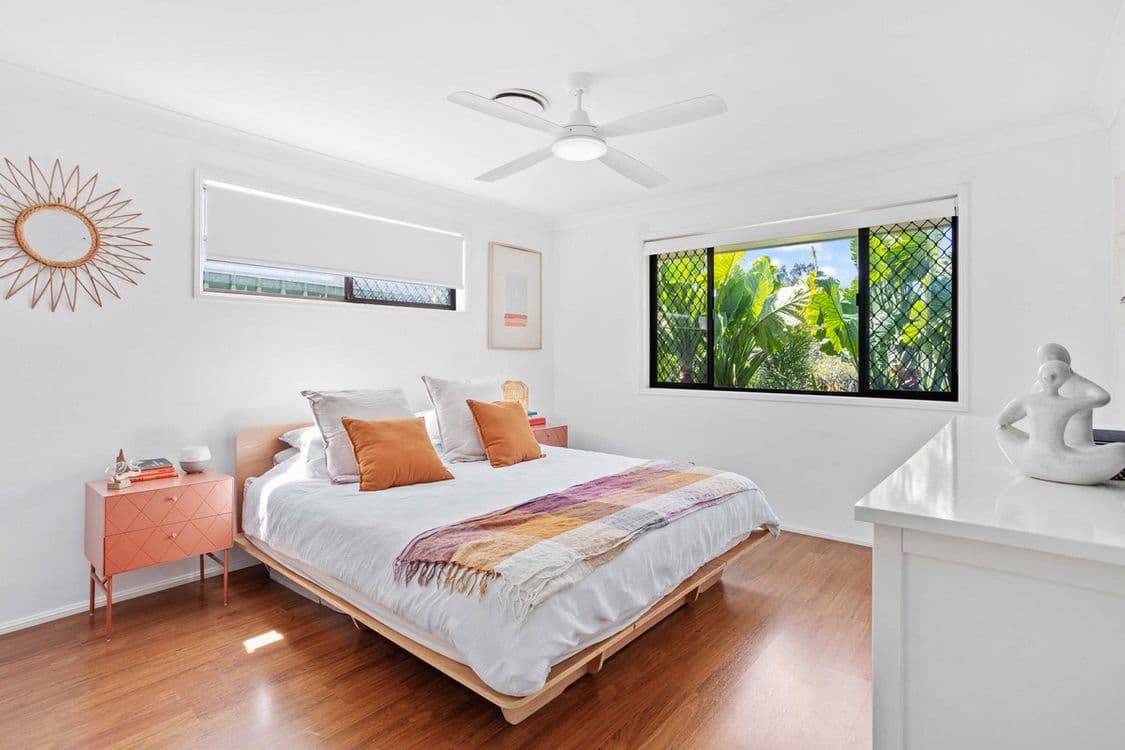 52 Treeview Drive, Burleigh Waters, QLD 4220, Burleigh Waters - Thumbnail 8