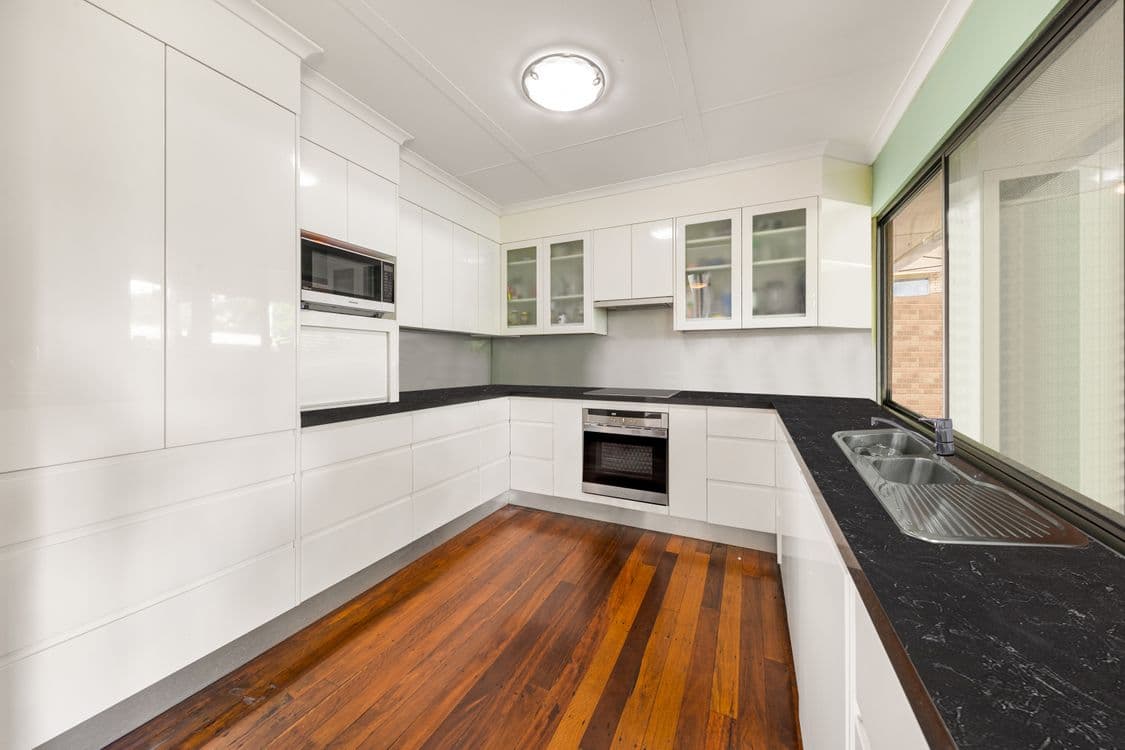 12 Leckmy Street, FERNY GROVE, QLD 4055, Ferny Grove - Thumbnail 3