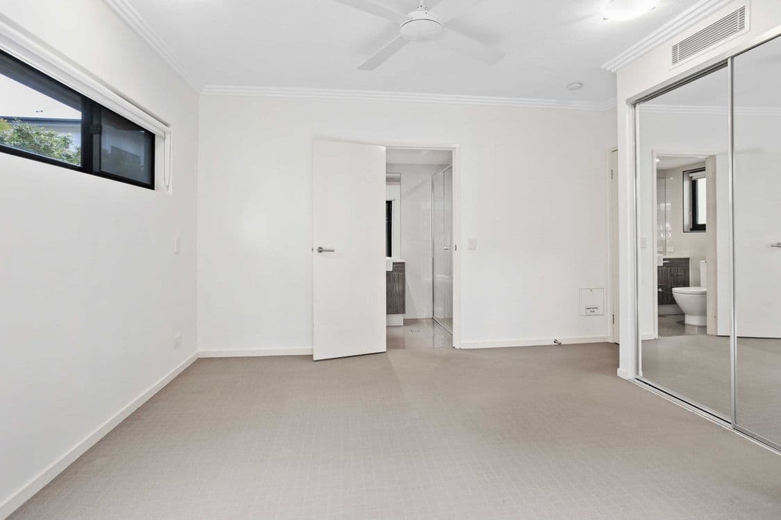 7/15-17 Bullimah Avenue, Burleigh Heads, QLD 4220, Burleigh Heads - Thumbnail 7