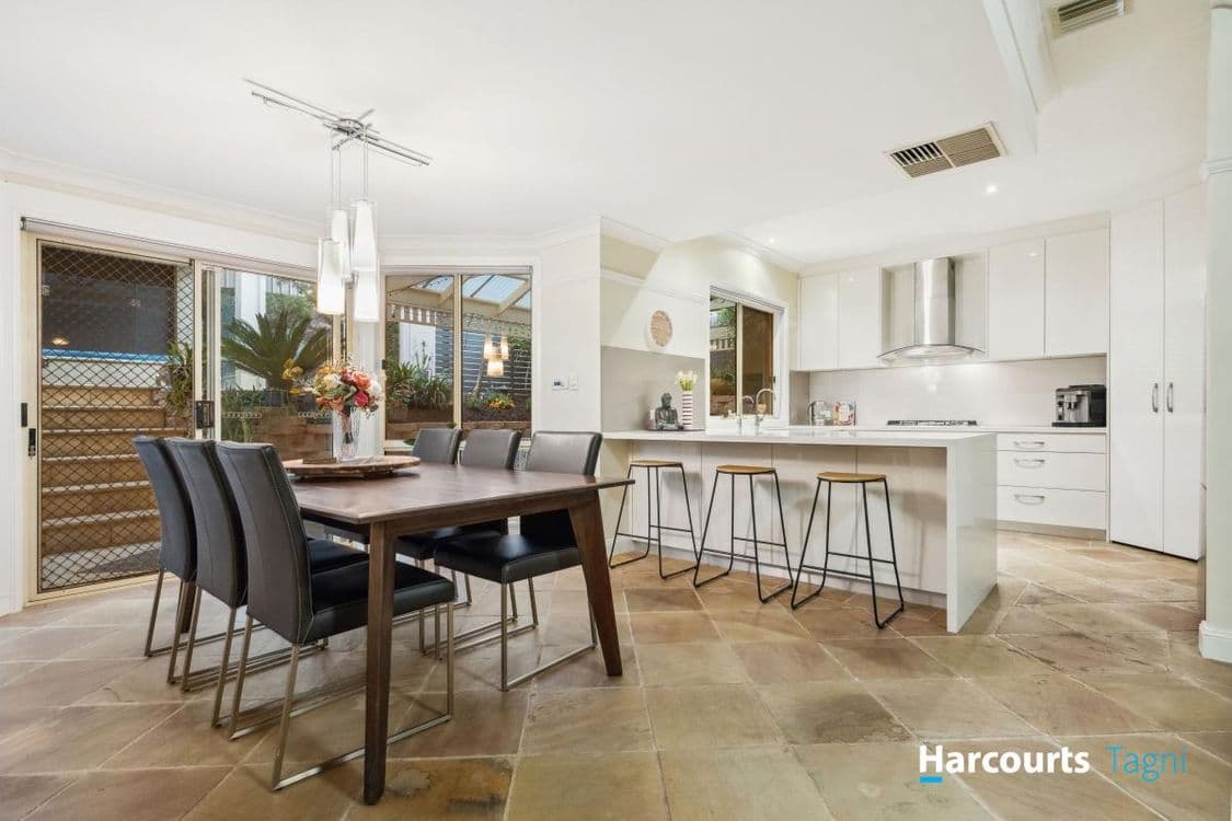 11 Hilderstone Court, FLAGSTAFF HILL, SA 5159, Flagstaff Hill - Thumbnail 8