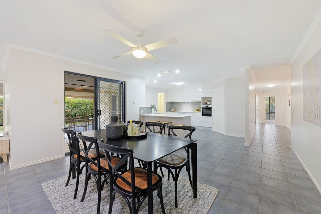 63 Trevallyn Place, UPPER KEDRON, QLD 4055, Upper Kedron - Thumbnail 6