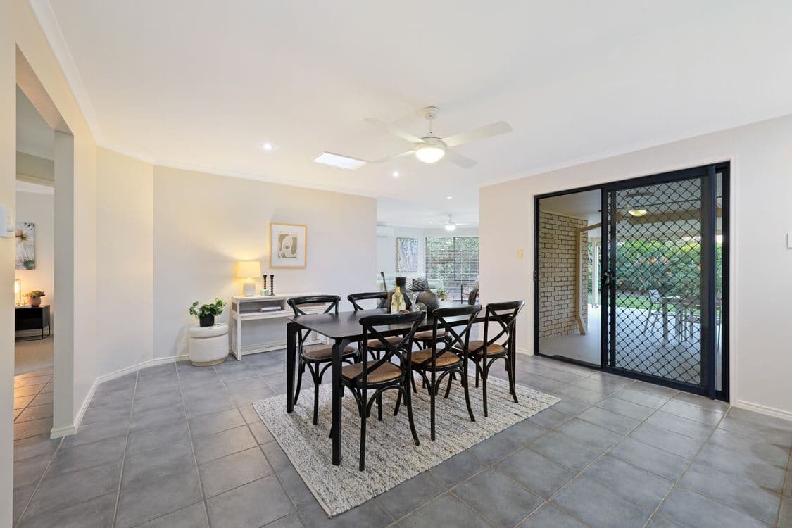 63 Trevallyn Place, UPPER KEDRON, QLD 4055, Upper Kedron - Thumbnail 8
