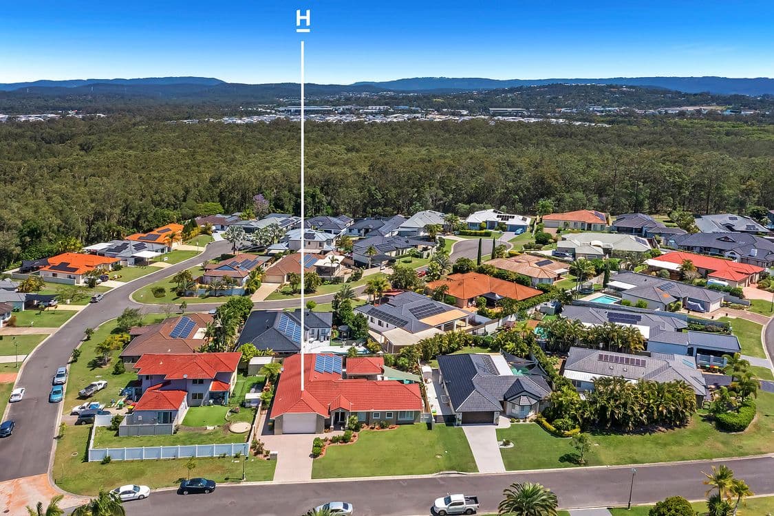 22 Nottinghill Gate Drive, ARUNDEL, QLD 4214, Arundel - Thumbnail 2