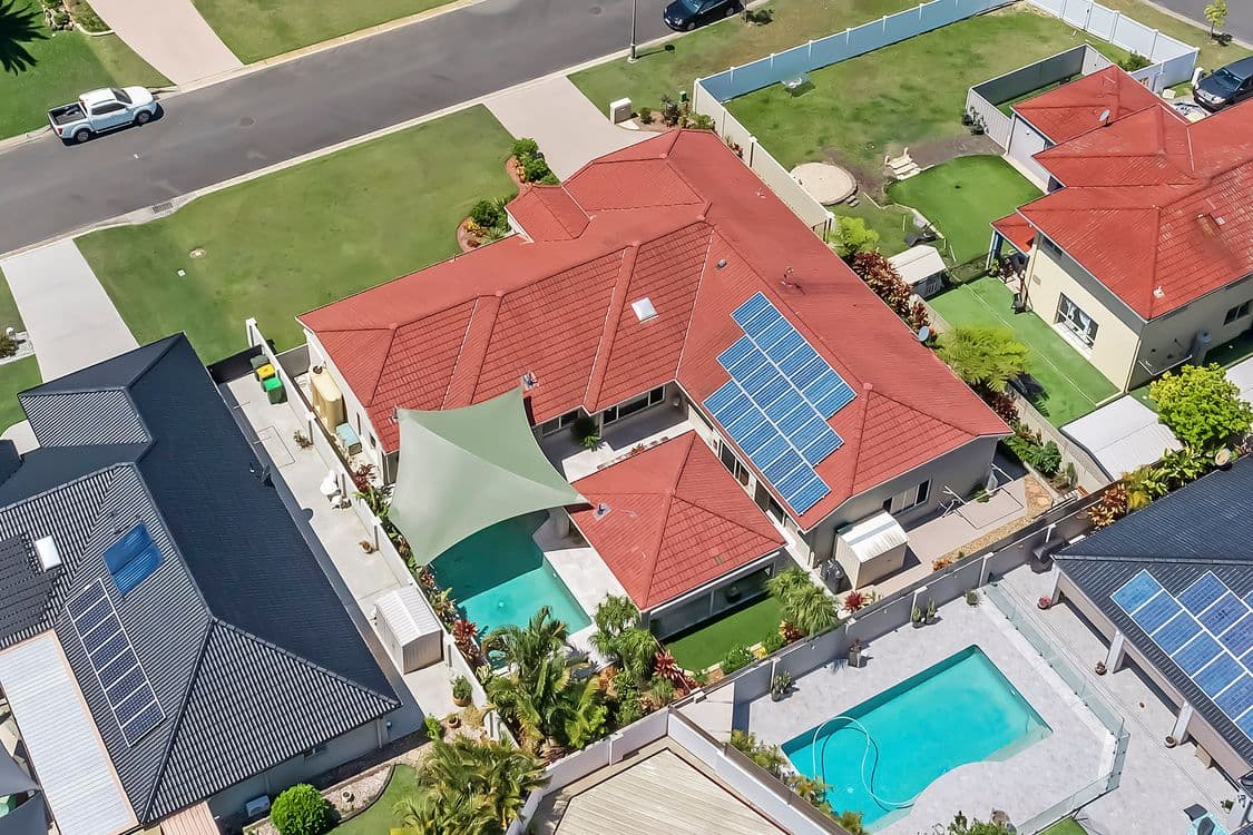 22 Nottinghill Gate Drive, ARUNDEL, QLD 4214, Arundel - Thumbnail 3