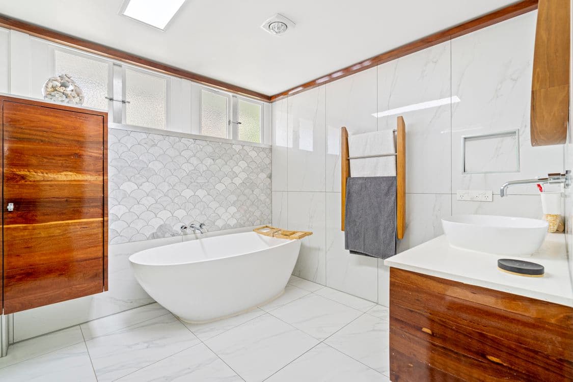 35 Aberfeldy Street, KENMORE, QLD 4069, Kenmore - Thumbnail 2