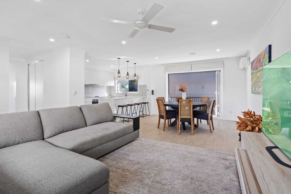 8/66 Marine Parade, Miami, QLD 4220, Miami - Thumbnail 2