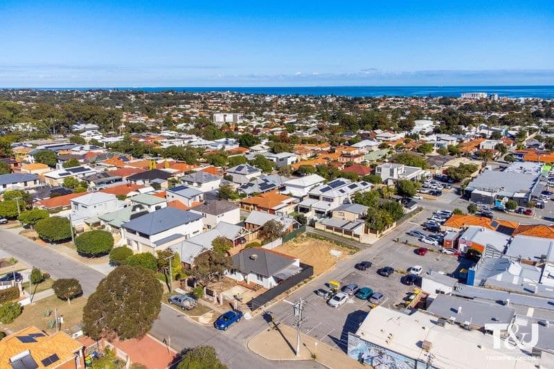 239 Flamborough Street, DOUBLEVIEW WA 6018, Doubleview - Thumbnail 3