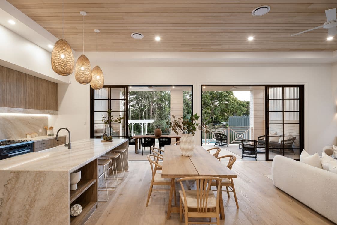 74 Arnold Street, HOLLAND PARK, QLD 4121, Holland Park - Image 1