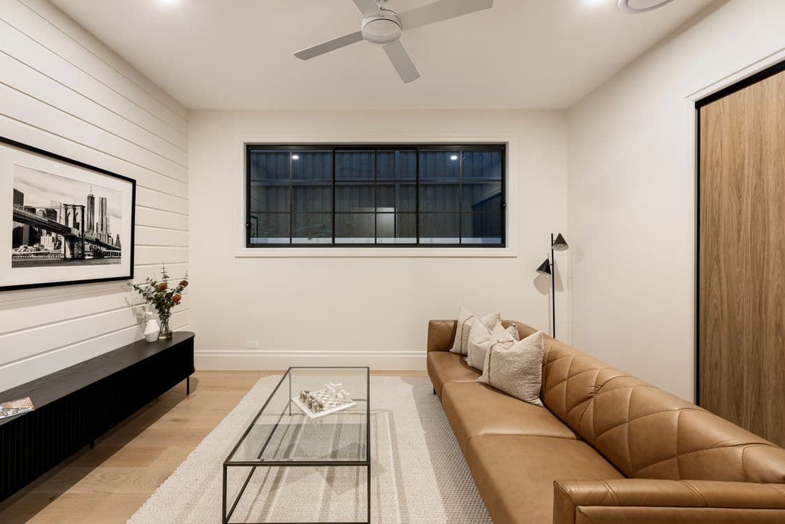 74 Arnold Street, HOLLAND PARK, QLD 4121, Holland Park - Thumbnail 8