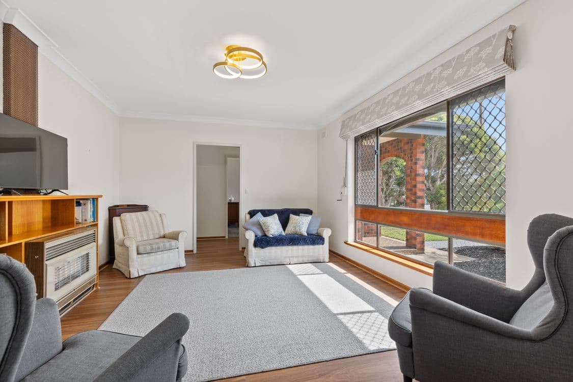 1 Pine Lodge Crescent, GRANGE, SA 5022, Grange - Thumbnail 4