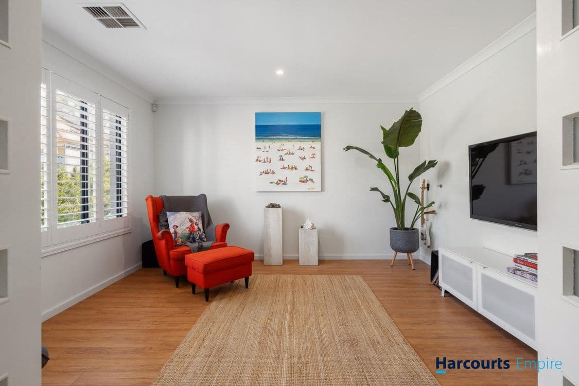 18A Nola Avenue, SCARBOROUGH, WA 6019, Scarborough - Thumbnail 3