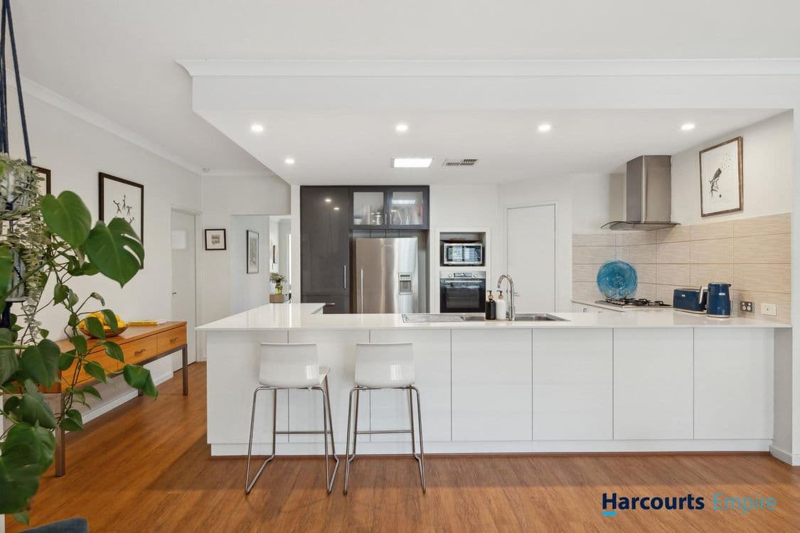 18A Nola Avenue, SCARBOROUGH, WA 6019, Scarborough - Thumbnail 4