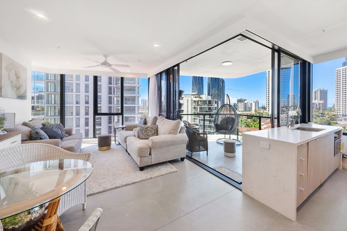 807/15-17 Cannes Avenue, Surfers Paradise, QLD 4217, Surfers Paradise - Thumbnail 3