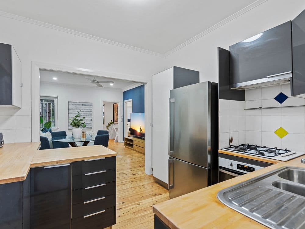 31 Long Street, CAMP HILL, QLD 4152, Camp Hill - Thumbnail 4