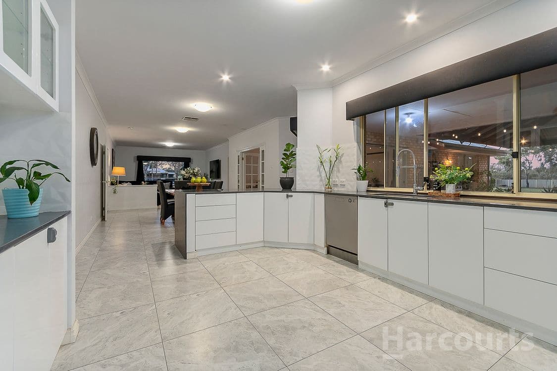32 Pennygum Place, MARIGINIUP, WA 6078, Mariginiup - Thumbnail 8