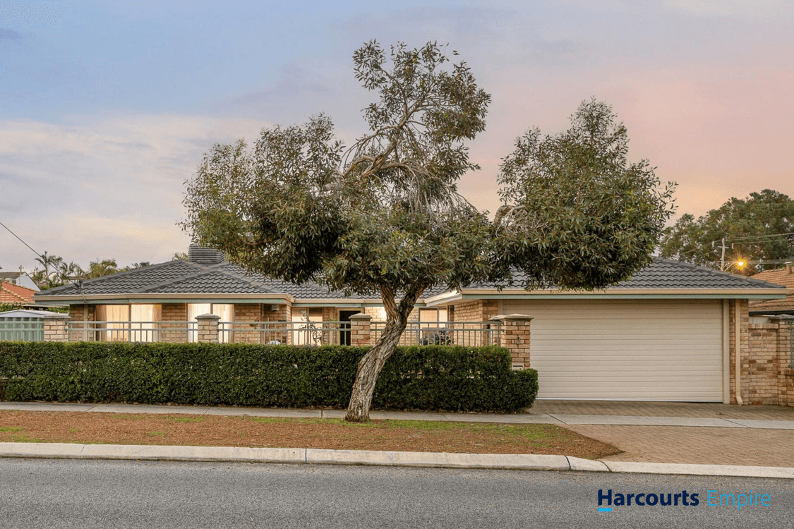 8 Stewart Street, SCARBOROUGH, WA 6019, Scarborough - Thumbnail 2