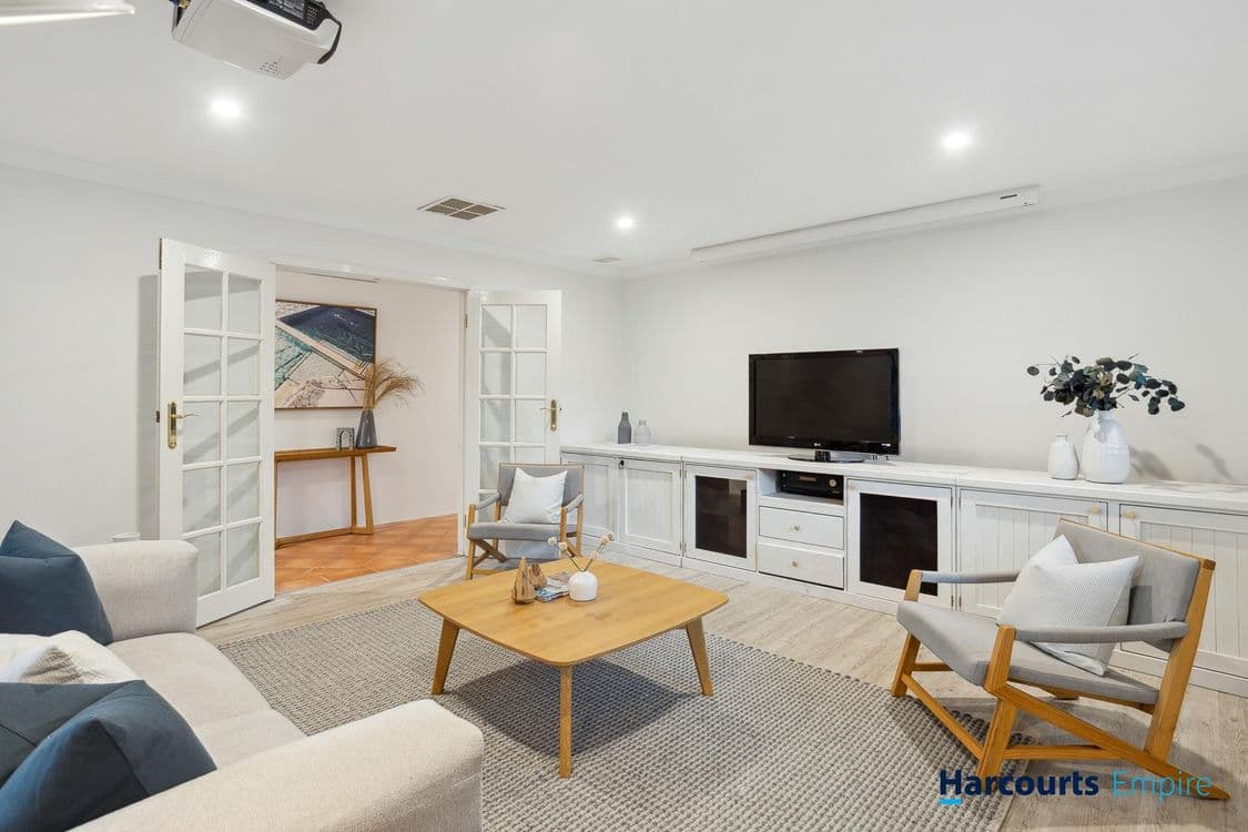 8 Stewart Street, SCARBOROUGH, WA 6019, Scarborough - Thumbnail 5