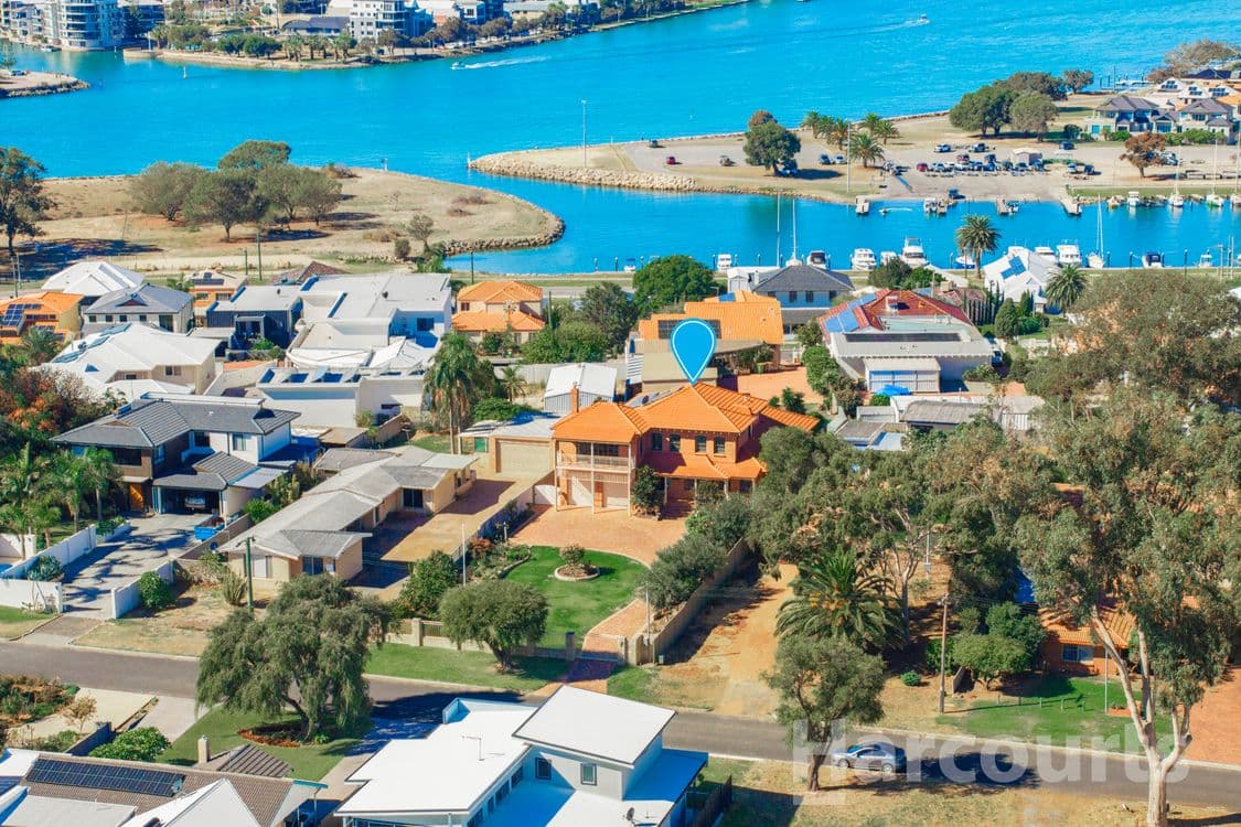 19 Peter Street, HALLS HEAD, WA 6210, Halls Head - Thumbnail 6