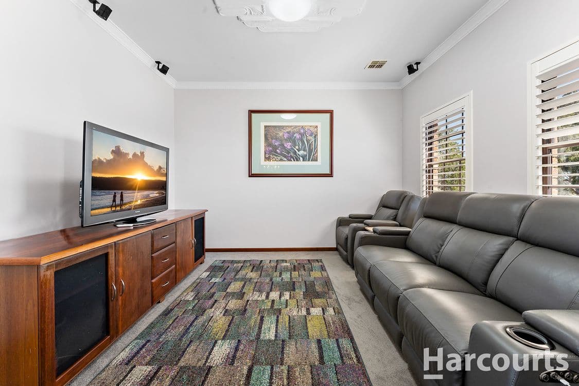 19 Peter Street, HALLS HEAD, WA 6210, Halls Head - Thumbnail 8