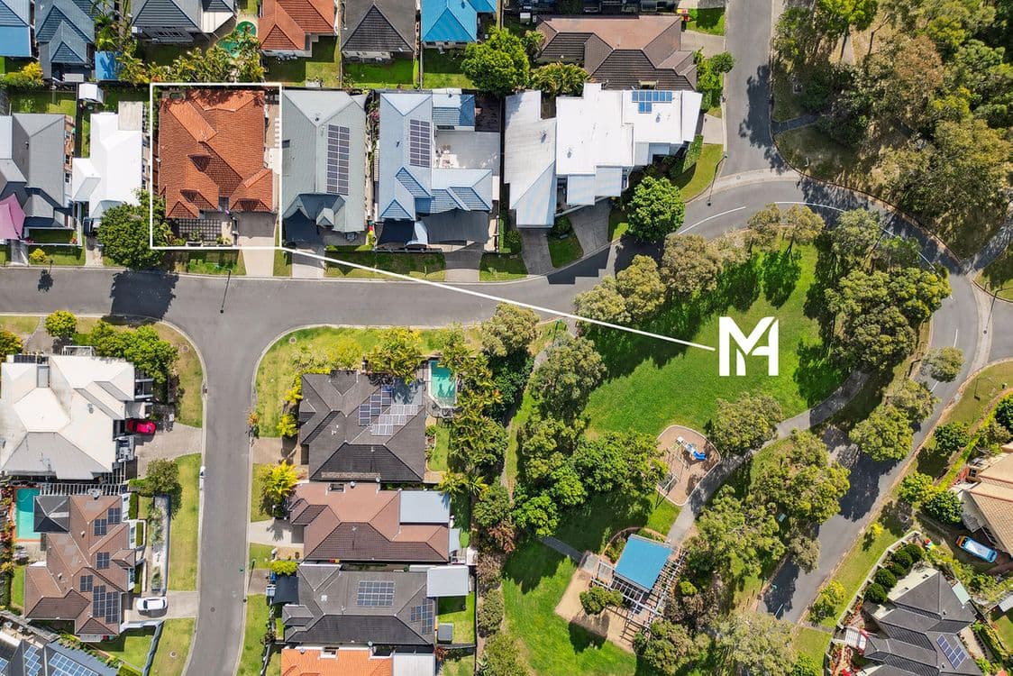 15 Lantau Crescent, Varsity Lakes, QLD 4227, Varsity Lakes - Thumbnail 2