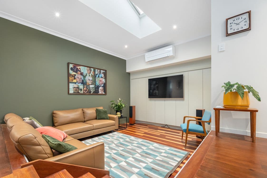 29 Devonhill Street, THE GAP, QLD 4061, The Gap - Thumbnail 6