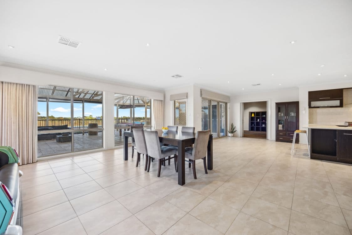 118 Trainers Way, STRATHALBYN, SA 5255, Strathalbyn - Thumbnail 8