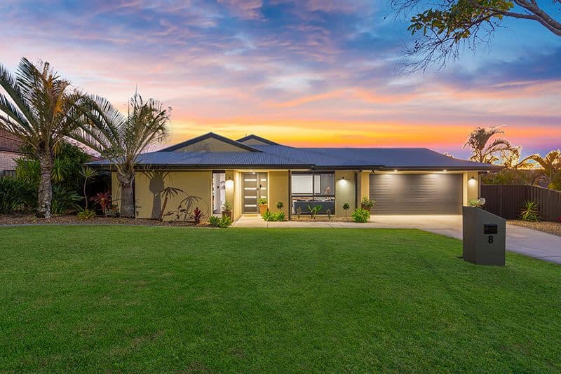 8 Beaumont Crescent, PACIFIC PINES, QLD 4211, Pacific Pines - Thumbnail 2