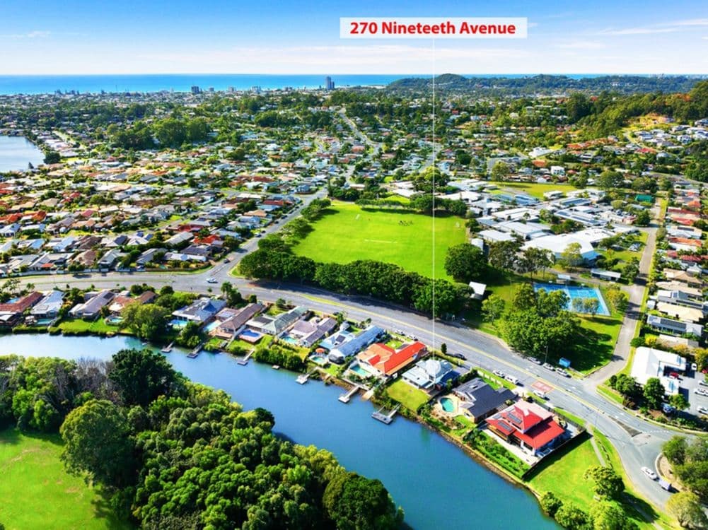 270 Nineteenth Avenue, Elanora, QLD 4221, Elanora - Thumbnail 2