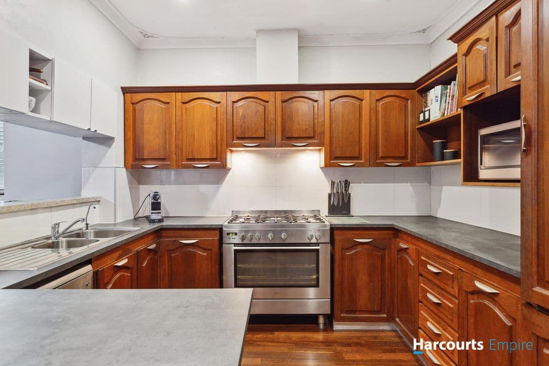 57 Castle Road, WOODLANDS, WA 6018, Woodlands - Thumbnail 7