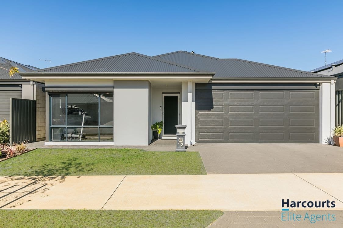 12 Radiant Tce, BALDIVIS, WA 6171, Baldivis - Thumbnail 2