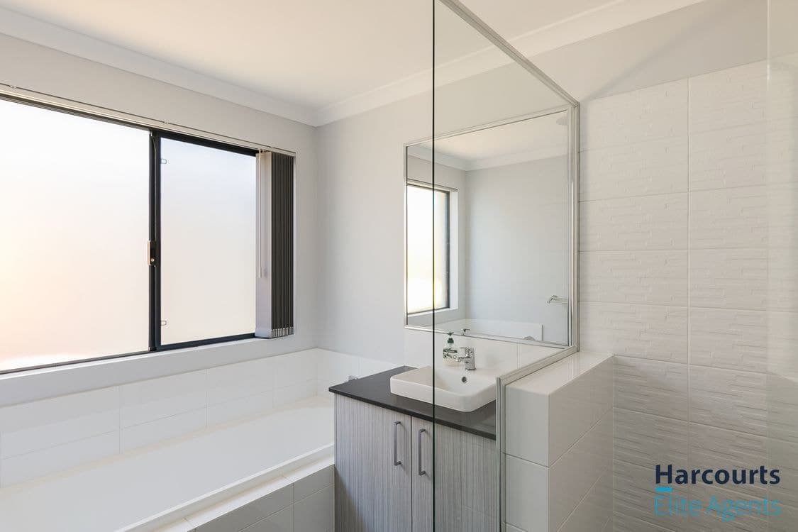 12 Radiant Tce, BALDIVIS, WA 6171, Baldivis - Thumbnail 5