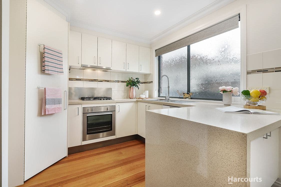 4 Kira Court, FOREST HILL, VIC 3131, Forest Hill - Thumbnail 3