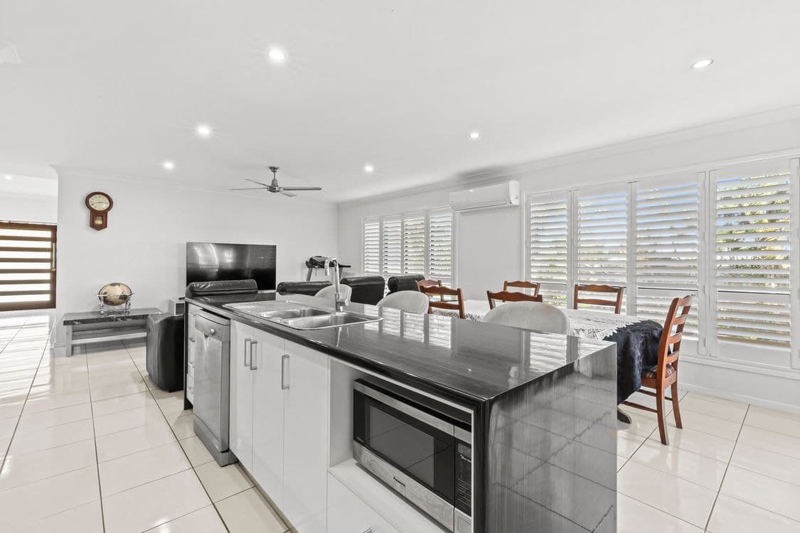 80 Montgomery Street, RURAL VIEW, QLD 4740, Rural View - Thumbnail 5