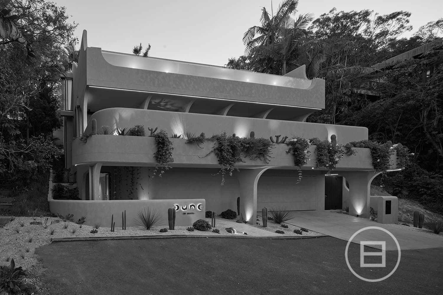 30 Mount Street, BURLEIGH HEADS, QLD, Burleigh Heads - Image 1