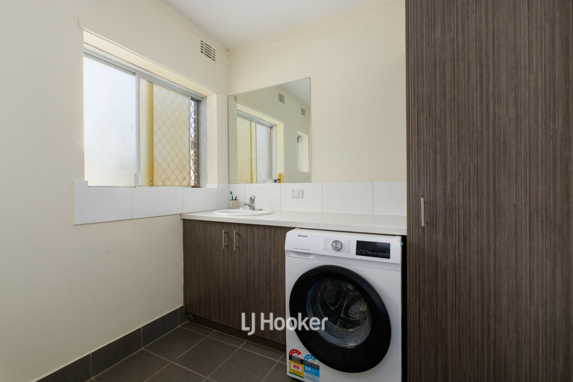 13/40 Reynolds Way, Withers, Withers - Thumbnail 5