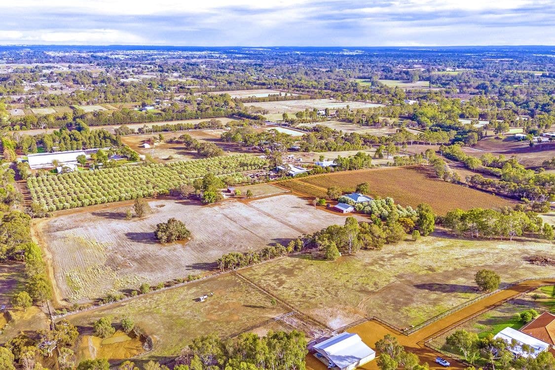 326 Haddrill Road, BASKERVILLE, WA 6056, Baskerville - Thumbnail 3