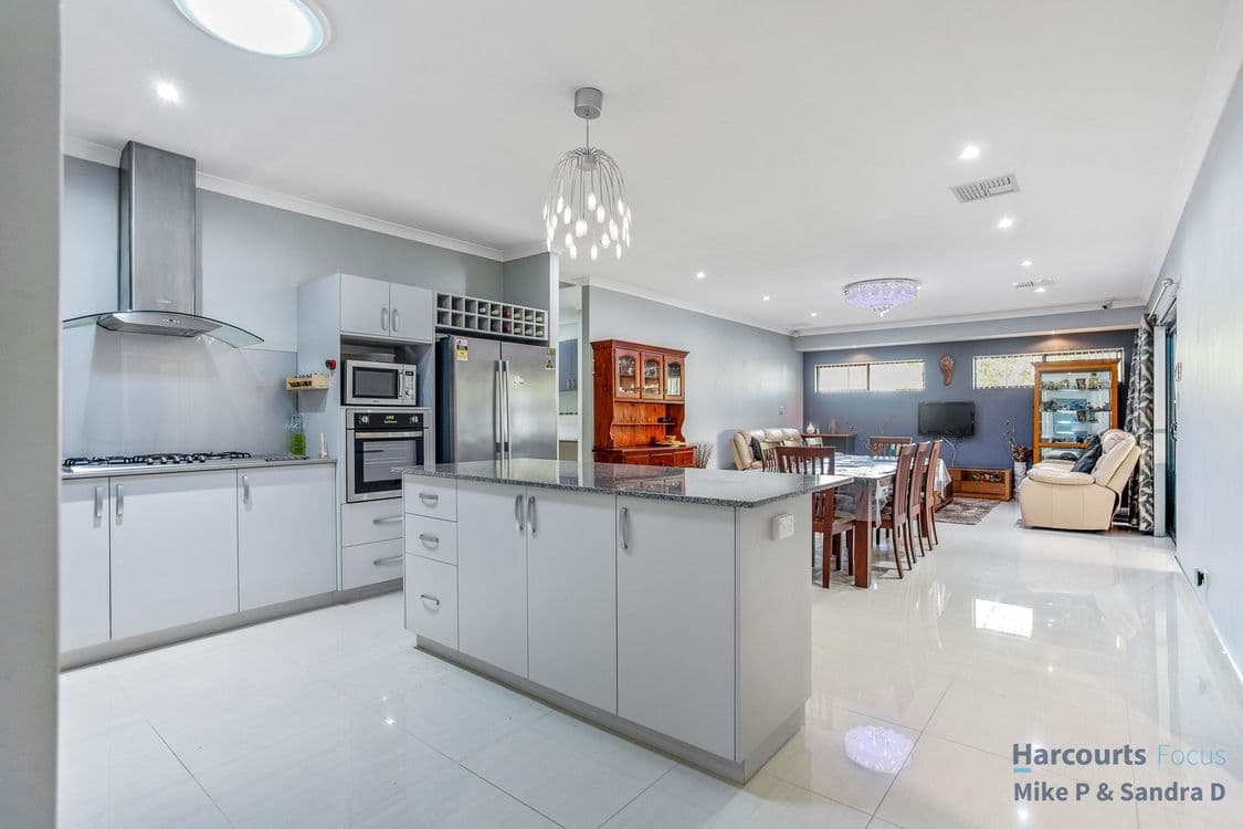13A Chesson Place, RIVERTON, WA 6148, Riverton - Thumbnail 7