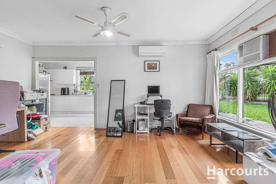 13 Therese Avenue, MOUNT WAVERLEY, VIC 3149, Mount Waverley - Thumbnail 2