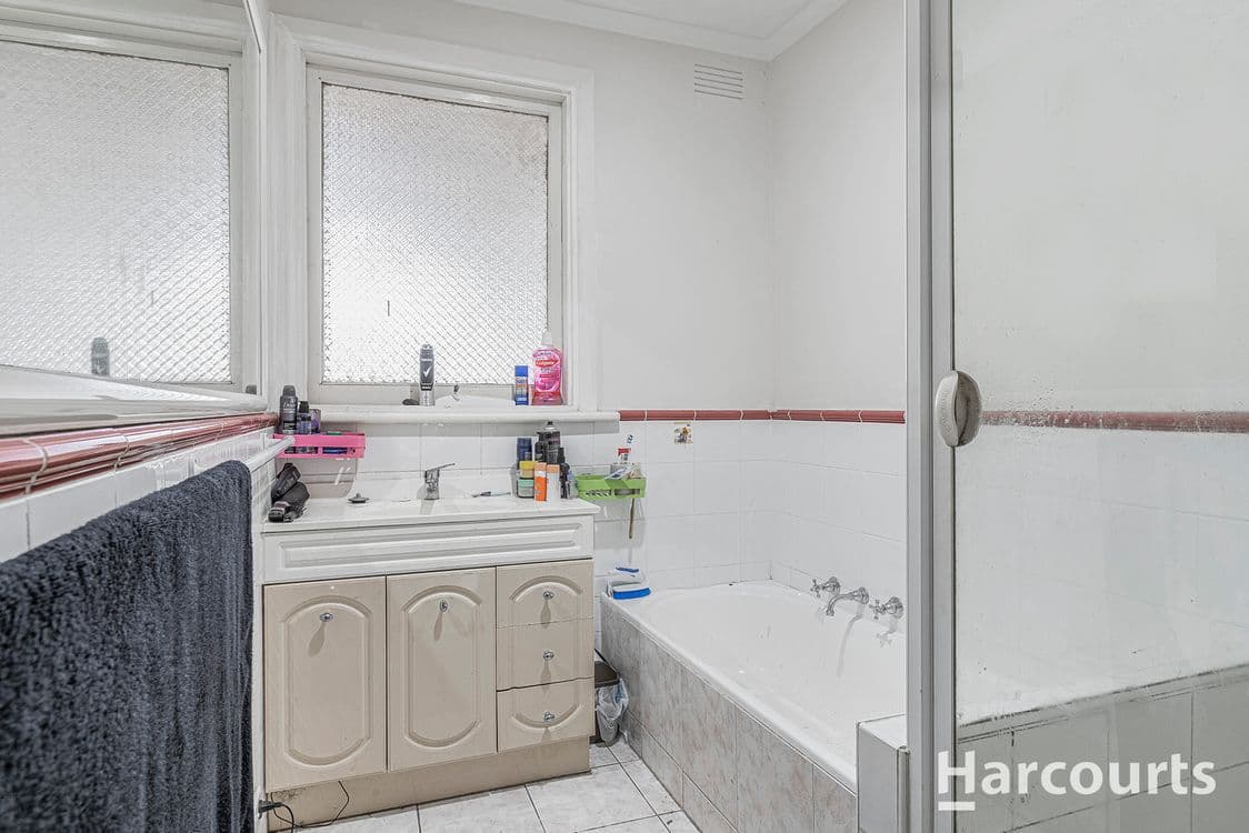 13 Therese Avenue, MOUNT WAVERLEY, VIC 3149, Mount Waverley - Thumbnail 8