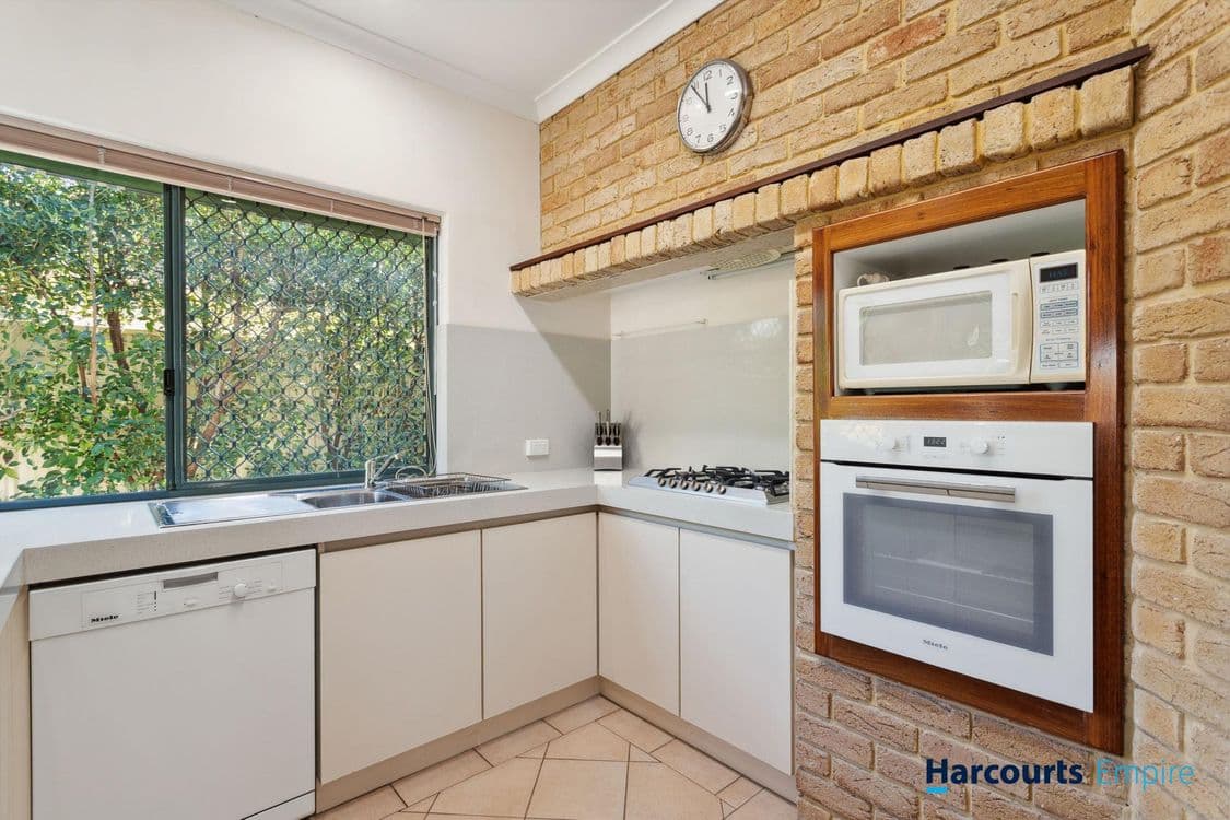 7A Buntine Road, WEMBLEY DOWNS, WA 6019, Wembley Downs - Thumbnail 8