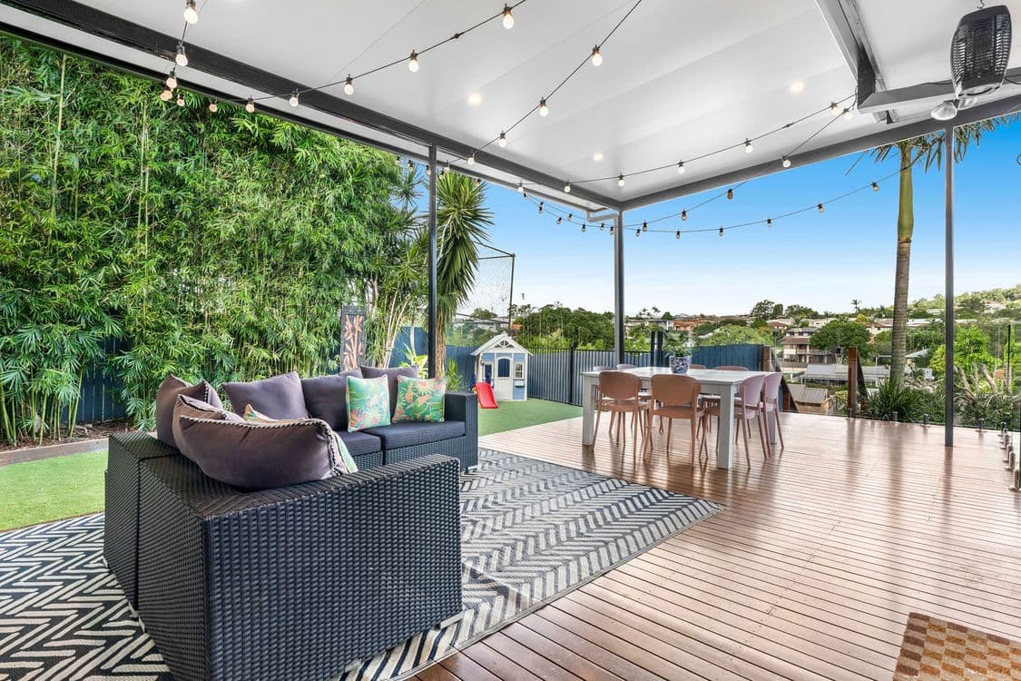 60 Hill Crescent, CARINA HEIGHTS, QLD 4152, Carina Heights - Image 1