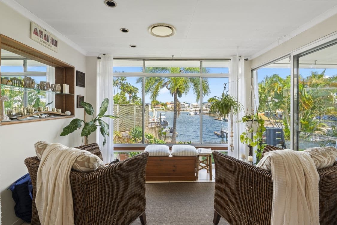 34 Rapallo Ave, ISLE OF CAPRI, QLD 4217, Surfers Paradise - Thumbnail 2