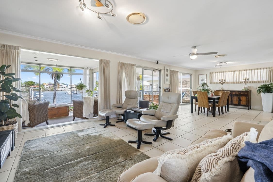 34 Rapallo Ave, ISLE OF CAPRI, QLD 4217, Surfers Paradise - Thumbnail 3