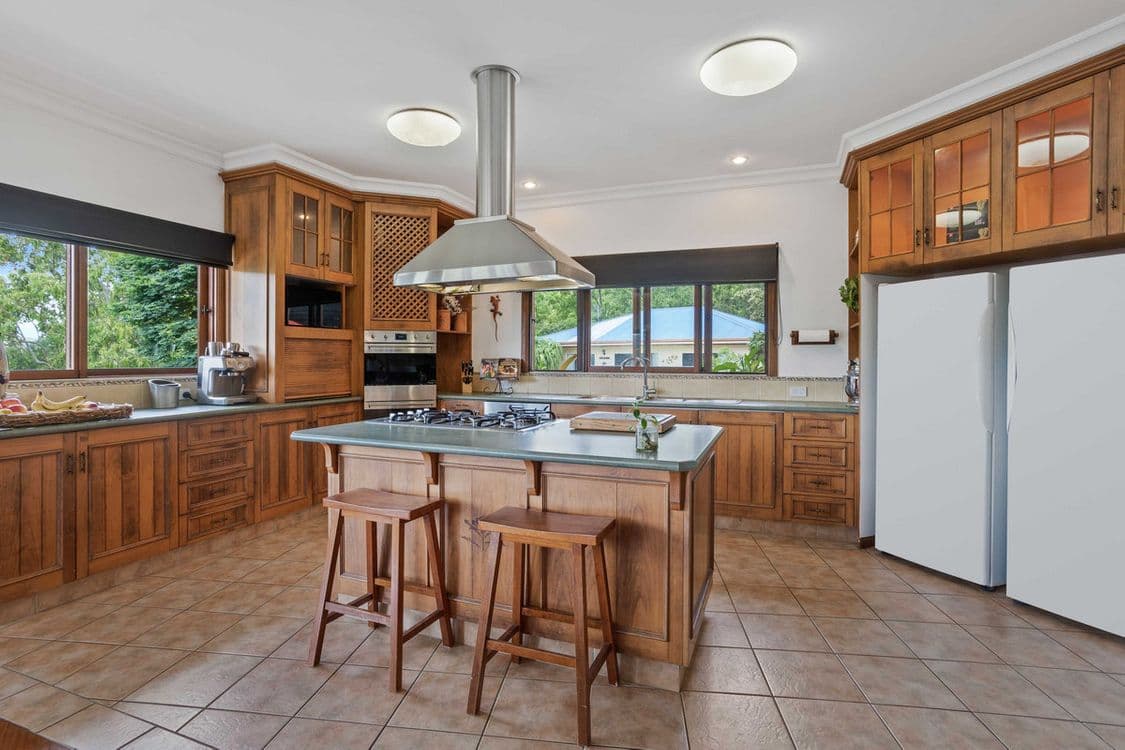 118 Clagiraba Road, Clagiraba, QLD 4211, Clagiraba - Thumbnail 5